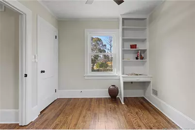 207 Hillcrest Avenue, Fayetteville, NC 28305 - Photo 32
