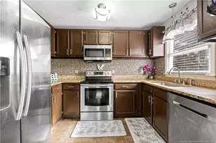 712 Alexwood Dr, Hope Mills, NC 28348 - Photo 10