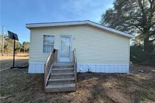 5769 Holland St, Fayetteville, NC 28311 - Photo 2