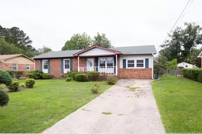 304 Longhorn Drive, Fayetteville, NC 28303 - Photo 2