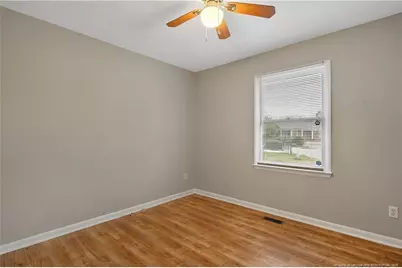 5904 Lake Terrace Court, Fayetteville, NC 28304 - Photo 12