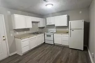 5834 Aftonshire Dr, Fayetteville, NC 28304 - Photo 1