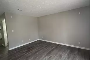 5836 Aftonshire Dr, Fayetteville, NC 28304 - Photo 2