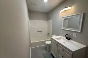 807 Branson St, Fayetteville, NC 28305 - Photo 28