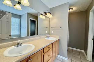 271 Stone Cross Dr, Spring Lake, NC 28390 - Photo 14