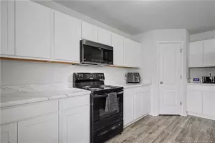 1717 Ennismore Rd, Hope Mills, NC 28348 - Photo 10