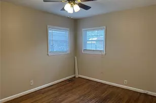 161 Fowler Ln, Dunn, NC 28334 - Photo 8