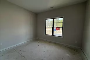 4052 Lofton St, Wade, NC 28395 - Photo 6