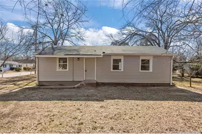 518 S Cool Spring Street, Fayetteville, NC 28301 - Photo 2