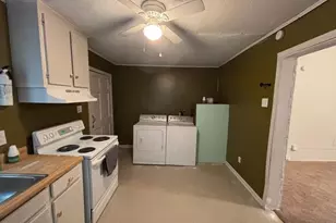 400 McLeod Rd, Red Springs, NC 28377 - Photo 4