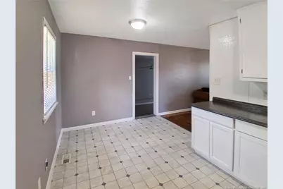 753 Goodyear Drive, Spring Lake, NC 28390 - Photo 8