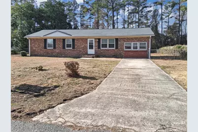 753 Goodyear Drive, Spring Lake, NC 28390 - Photo 2