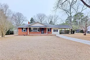 306 Fairfield Rd, Fayetteville, NC 28303 - Photo 1