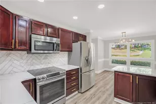 2519 Mirror Lake Dr, Fayetteville, NC 28303 - Photo 6