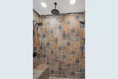 2519 Mirror Lake Drive, Fayetteville, NC 28303 - Photo 22