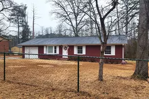 263 Brewster Dr, Fayetteville, NC 28303 - Photo 1