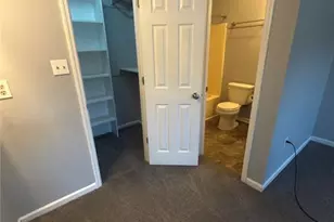 508 Stone Way Ct, Fayetteville, NC 28301 - Photo 16