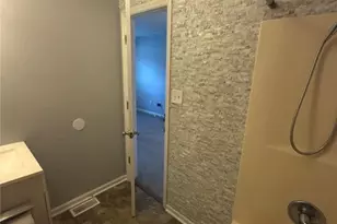 508 Stone Way Ct, Fayetteville, NC 28301 - Photo 18