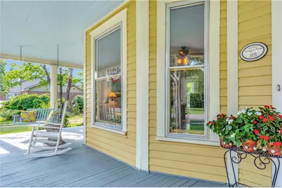 415 E 3rd Avenue, Red Springs, NC 28377 - Photo 4