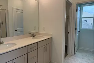 4542 Bunkers Bay Ln, Hope Mills, NC 28371 - Photo 6