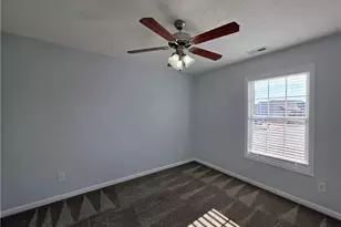 2604 Daniel Boone Ln, Hope Mills, NC 28348 - Photo 20