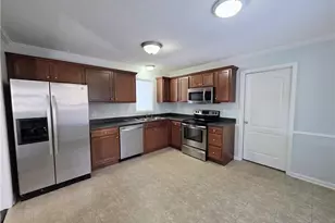 2604 Daniel Boone Ln, Hope Mills, NC 28348 - Photo 6