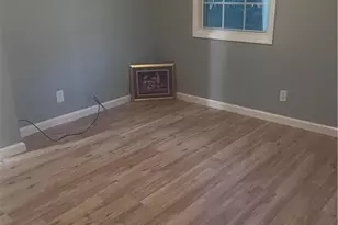 302 Keith Ave, Raeford, NC 28376 - Photo 4