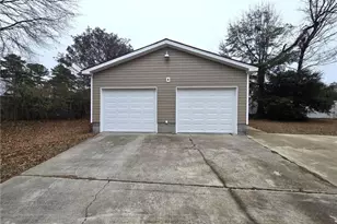 5600 Woodlake Ct, Fayetteville, NC 28311 - Photo 16