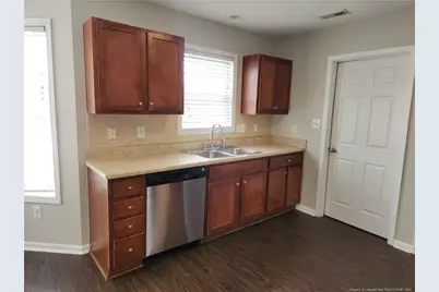 2148 Yellowbrick Road, Fayetteville, NC 28314 - Photo 6