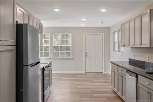 804 Porter Rd, Hope Mills, NC 28348 - Photo 14