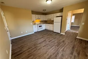 1009 Abrams St, Fayetteville, NC 28311 - Photo 4