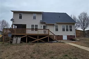 135 Leggett Dr, Cameron, NC 28326 - Photo 2