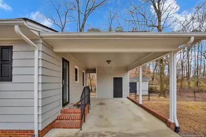 882 Middle Road, Fayetteville, NC 28312 - Photo 4