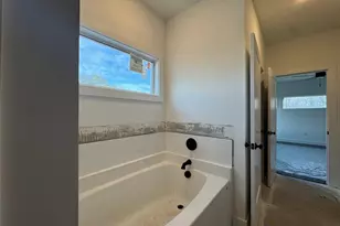 827 Southerland Peak Dr N, Raeford, NC 28376 - Photo 16