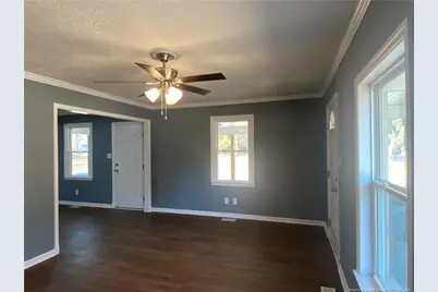 3037 Wedgewood Drive, Fayetteville, NC 28301 - Photo 6