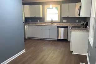 3037 Wedgewood Dr, Fayetteville, NC 28301 - Photo 8