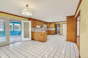 698 Sheriff Watson Rd, Sanford, NC 27332 - Photo 6