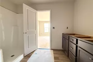 315 Crowville St, Raeford, NC 28376 - Photo 18