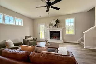 253 Crowville St, Raeford, NC 28376 - Photo 10