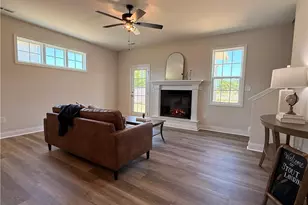 253 Crowville St, Raeford, NC 28376 - Photo 12