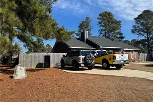 6560 Angleton Ct, Parkton, NC 28371 - Photo 2