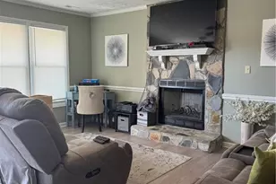 6560 Angleton Ct, Parkton, NC 28371 - Photo 6