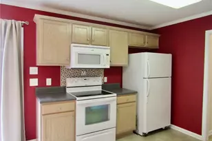 520 Tucks Ct, Sanford, NC 27330 - Photo 10