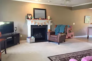 520 Tucks Ct, Sanford, NC 27330 - Photo 4