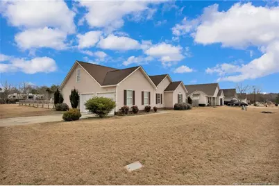 160 Moorea Drive, Raeford, NC 28376 - Photo 32