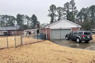 237 Addison St, Fayetteville, NC 28314 - Photo 4