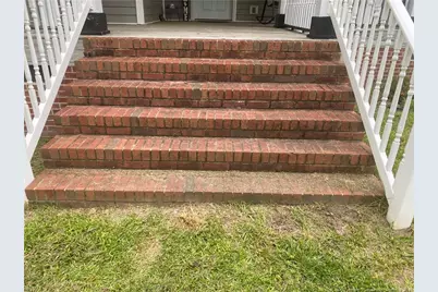 2113 Lee Avenue, Sanford, NC 27330 - Photo 2