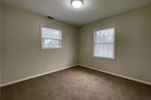 4912 Rosehill Rd, Fayetteville, NC 28311 - Photo 10