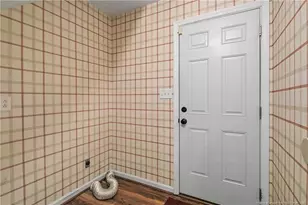 8406 Umstead Rd, Fayetteville, NC 28304 - Photo 22