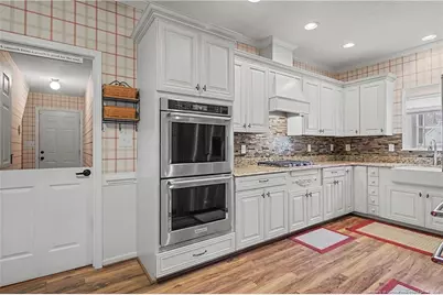 8406 Umstead Road, Fayetteville, NC 28304 - Photo 18